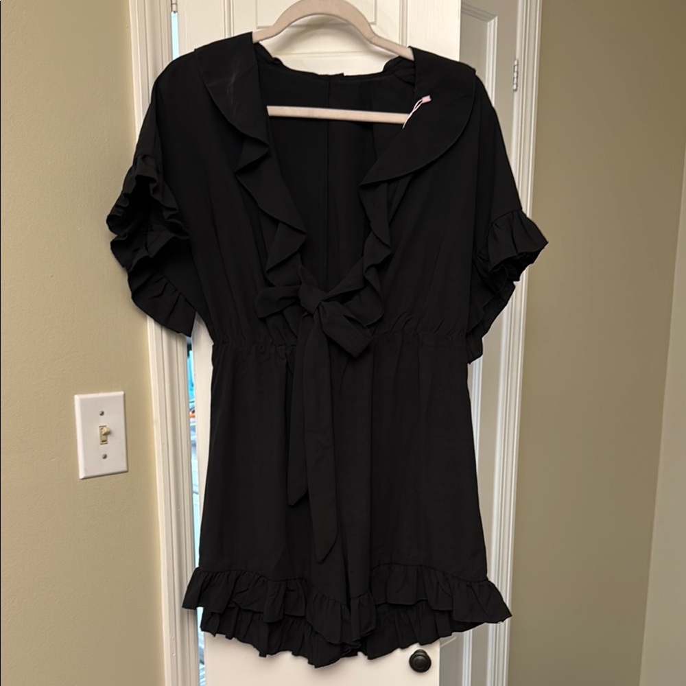 Elegant Black Ruffle Women's Romper